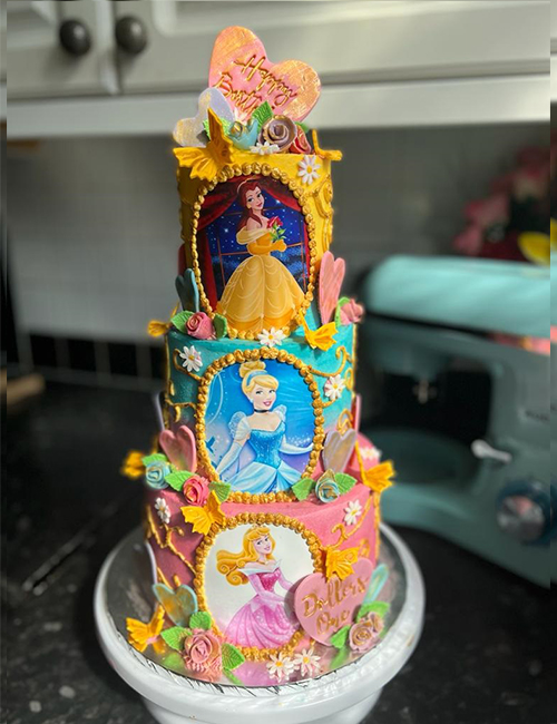 4 Tier Disney Princesses Birthday cake with an Illuminated Castle | Susie's  Cakes